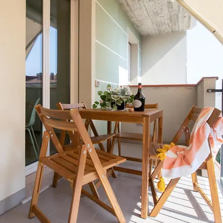 Viserba Mareverde Relax E Comodità *